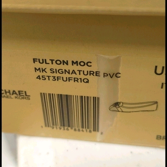 Michael Kors Flats MK Logo charm ballet shoe NIB - Picture 5 of 5